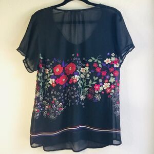 Blach sheer floral floaty round neck short sleeved top ruffle sleeve hippie boho